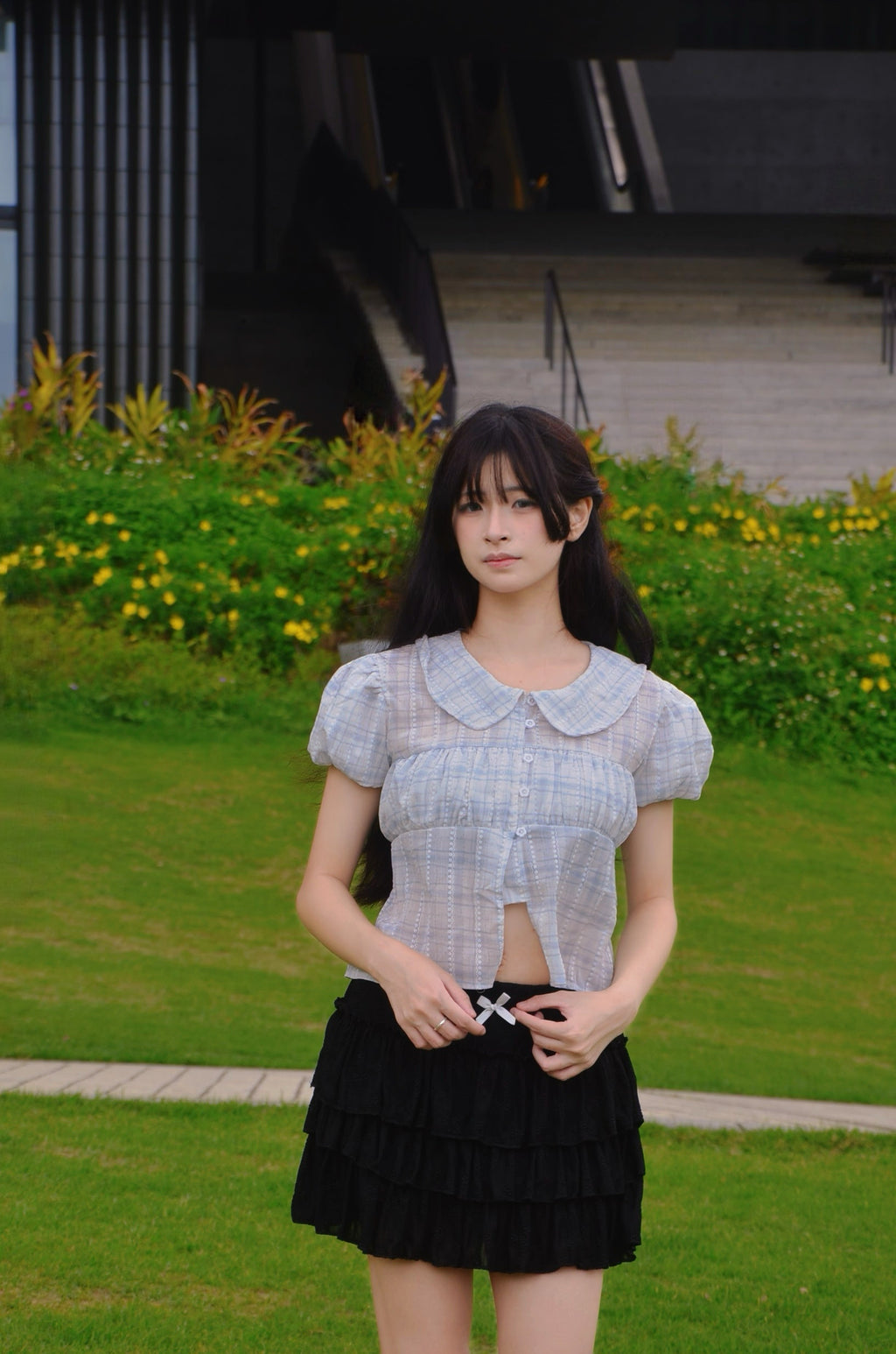 《泰國製造》粉藍色格仔圓領上衣