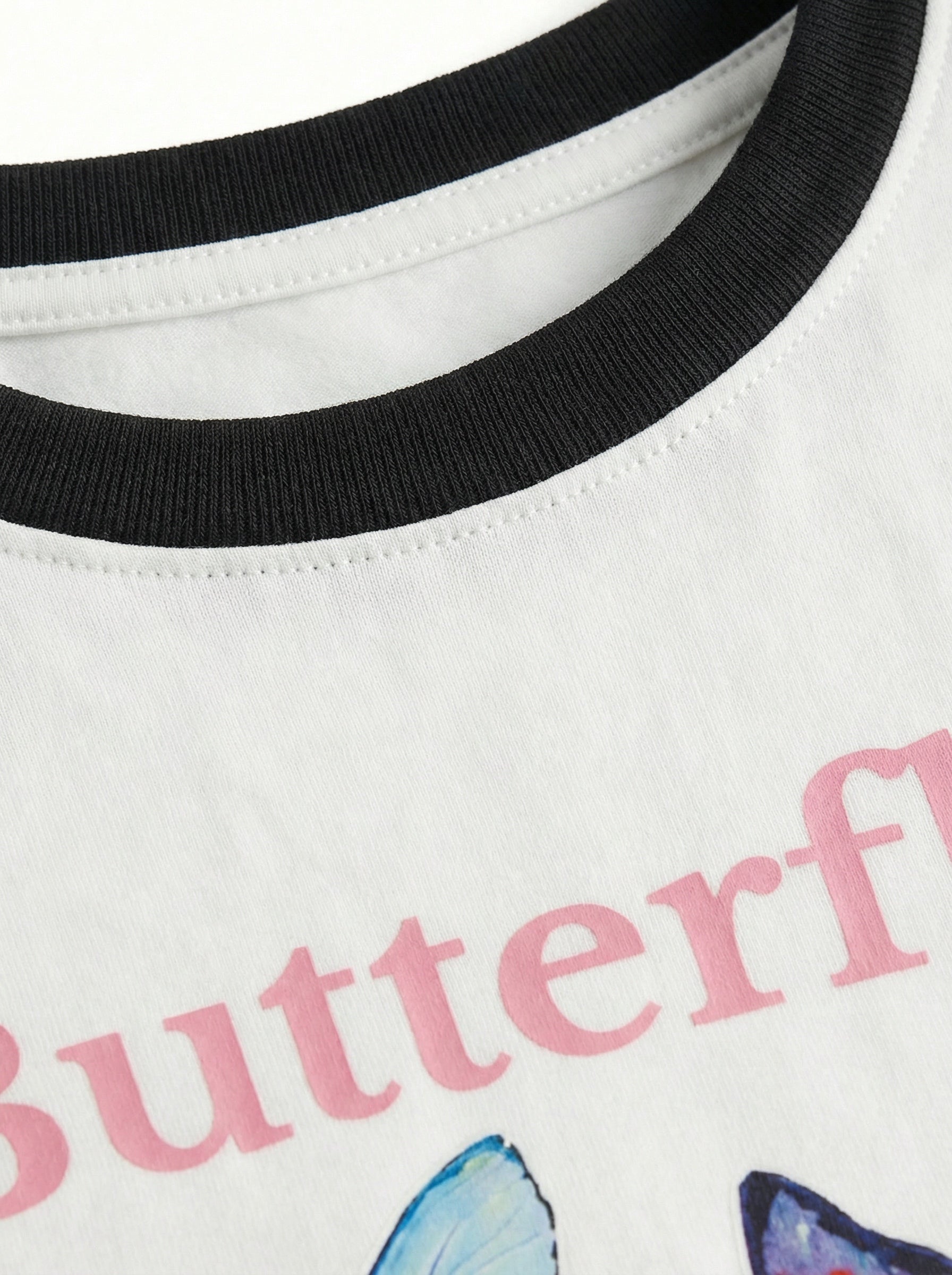 《泰國製造》*online 優惠*蝴蝶圖案木耳邊tee