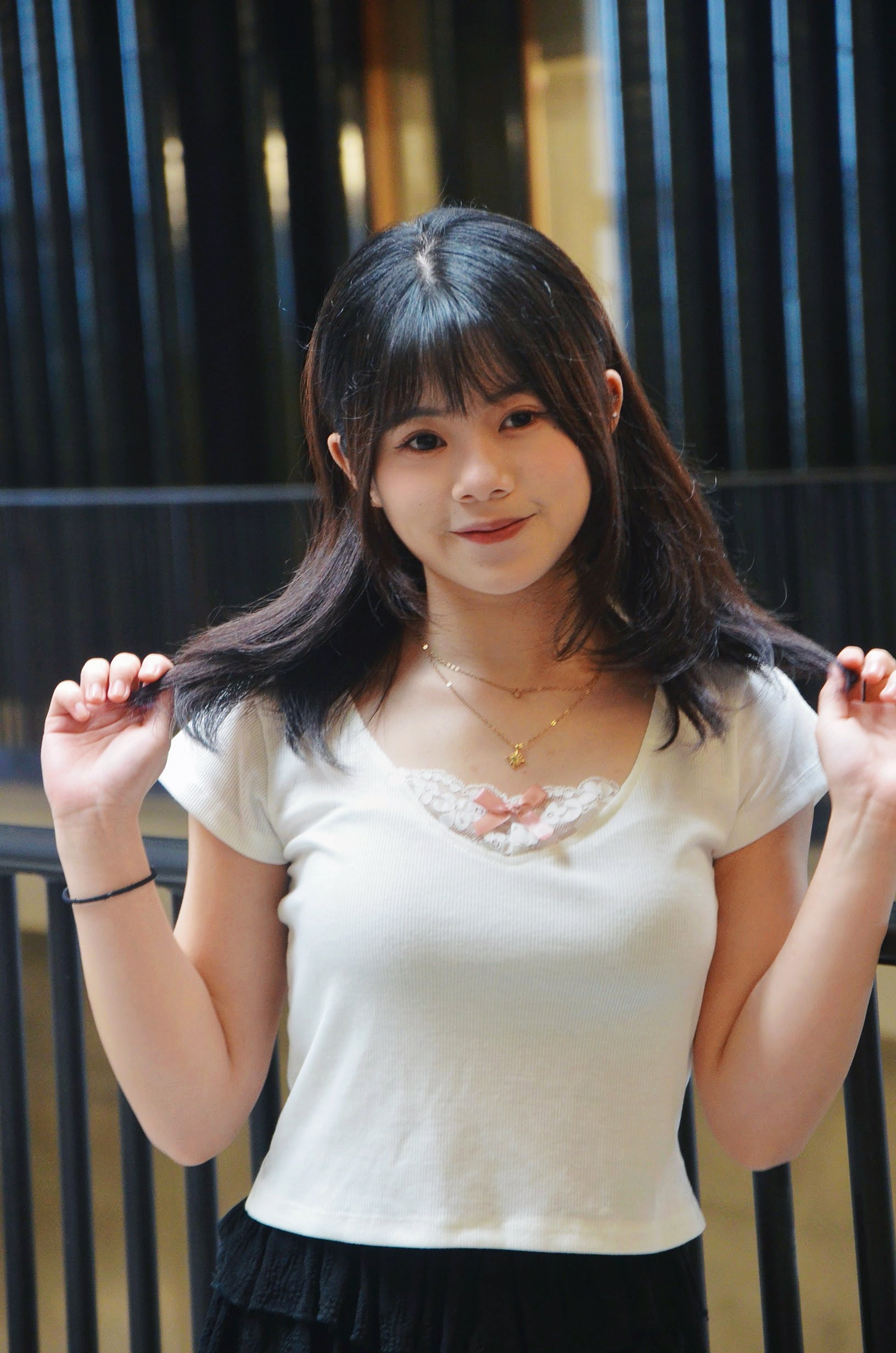 《泰國製造》*online優惠* 白色lace上衣