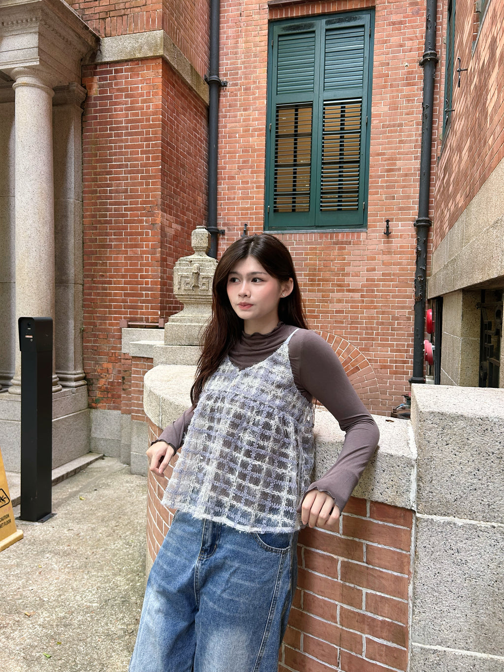 《自家設計》小香風立體格紋吊帶上衣
